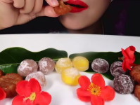 点心小姐姐,甜蜜诱惑，传统美食的传承与创新